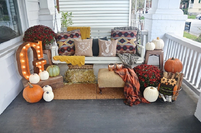 Modern Fall Decorating Ideas for Your Front Porch
