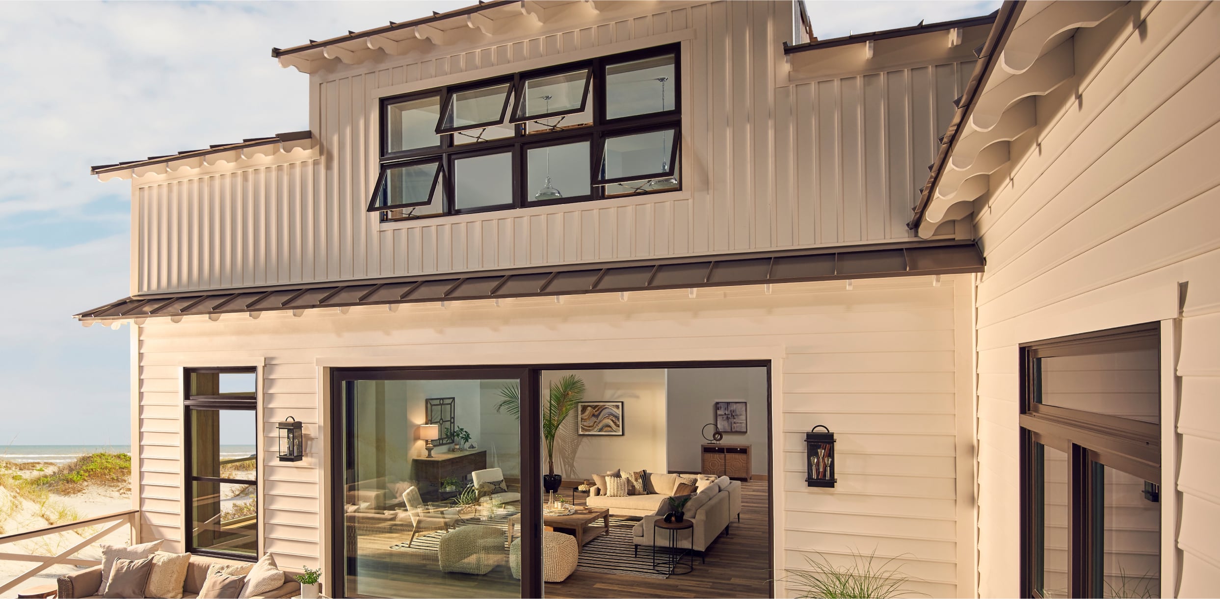 Exterior Black 1500 Series Awning Windows